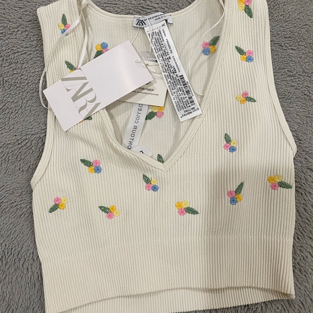 Zara floral top